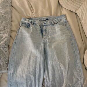 Hollister and American Eagle Jeans. All worn less than a handful of times.